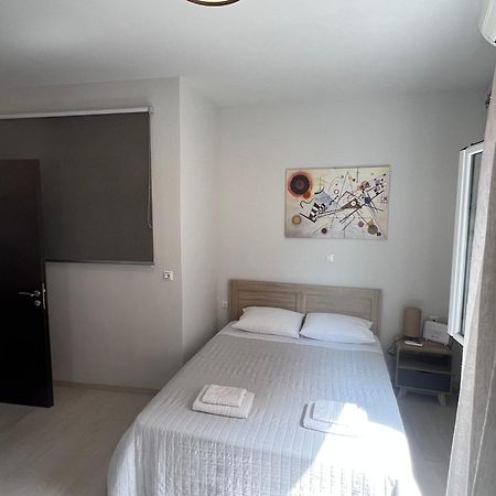 S&E New Port Apartment Corfu  Exteriör bild